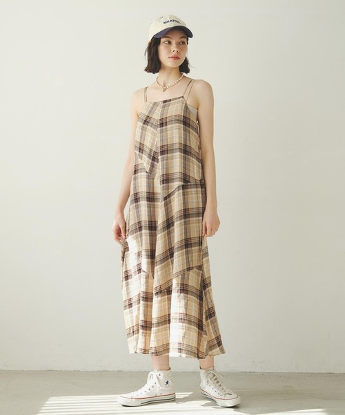 MILKFED.(ミルクフェド)の「PLAID CAMISOLE DRESS(ワンピース・レディース・ブラック/ベージュ/ライトブルー・ONE SIZE)」の21枚目の写真