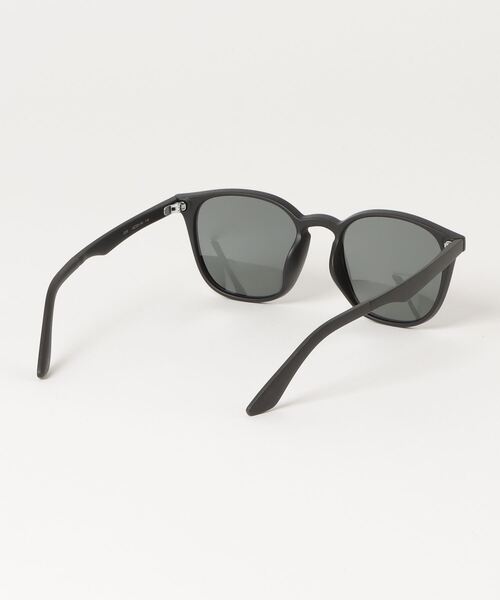 Champion（チャンピオン）の「Champion/チャンピオン サングラス 紫外線対策 UVカット 偏光 CH2130（サングラス・メンズ・ブラック×ブルー/ブラック×グレー/ブラック系その他・FREE）」の5枚目の写真