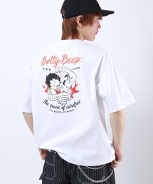 BETTY BOOP（ベティ・ブープ）の「別注 BETTY BOOP（ベティー ブープ）キャラクタープリントTシャツ メンズ レディース ユニセックス（Tシャツ/カットソー）」