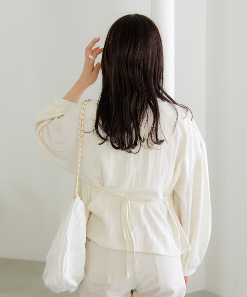 flower（フラワー）の「スプリンジーバルーンジャケット（ノーカラージャケット・レディース・アイボリー・FREE）」の4枚目の写真