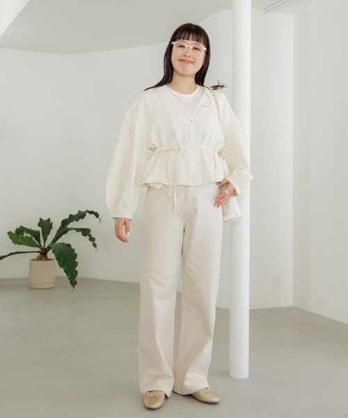 flower（フラワー）の「スプリンジーバルーンジャケット（ノーカラージャケット・レディース・アイボリー・FREE）」の8枚目の写真