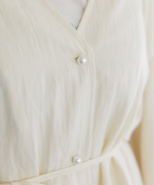 flower（フラワー）の「スプリンジーバルーンジャケット（ノーカラージャケット・レディース・アイボリー・FREE）」の11枚目の写真