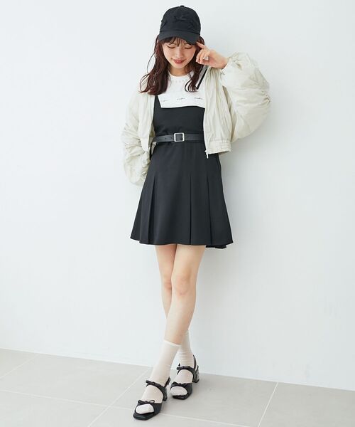 MAJESTIC LEGON(マジェスティックレゴン)の「折り返しミニキャミワンピ(ワンピース・レディース・ブラック/グレー・MEDIUM)」の12枚目の写真