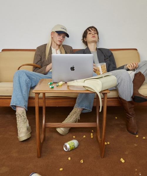 STANDOIL（スタンドオイル）の「バター バッグ（ショルダーバッグ・レディース・クリーム・F）」の4枚目の写真