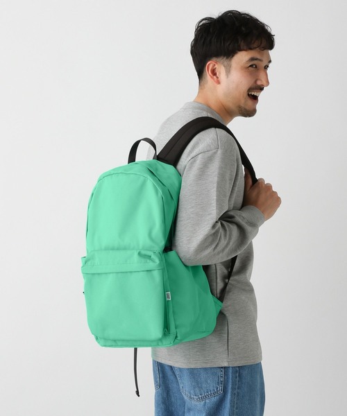 FOUND GOOD（ファウンドグッド）の「軽量撥水リュックM（バックパック/リュック・メンズ・ブラック/ホワイト系5/グリーン系5/オレンジ系5/パープル系5/ベージュ/グリーン/ブルー系/グリーン系1/グレー系/レッド系/ブラウン・M）」の7枚目の写真