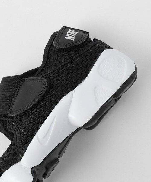 NIKE（ナイキ）の「＜NIKE＞ナイキ エア リフト（リトルキッズ）（サンダル・キッズ・ブラック/ホワイト・17cm/21cm/20cm/23cm/22cm/19cm/18cm/24cm）」の10枚目の写真