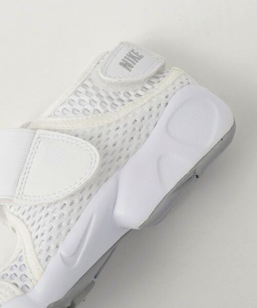 NIKE（ナイキ）の「＜NIKE＞ナイキ エア リフト（リトルキッズ）（サンダル・キッズ・ブラック/ホワイト・17cm/21cm/20cm/23cm/22cm/19cm/18cm/24cm）」の13枚目の写真