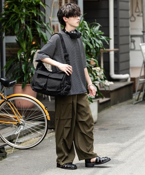 Rocky Monroe（ロッキーモンロー）の「キャンバスビックポケットメッセンジャーショルダーバッグ（メッセンジャーバッグ・メンズ・カーキ/アイボリー/ブラック/ブラウン・FREE）」の12枚目の写真