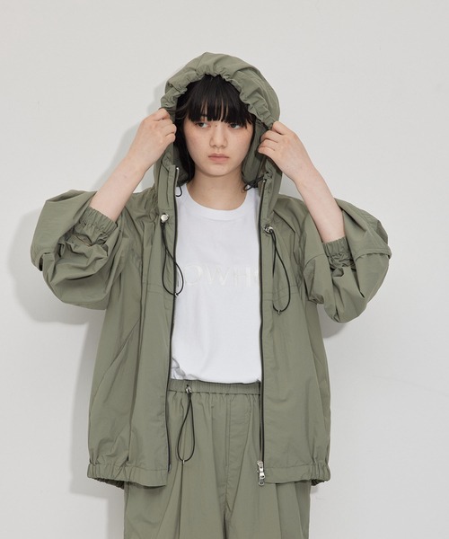 elu⭐︎エル⭐︎シアーUV パーカー⭐︎新品未使用 elu. シアーUV パーカー新品未使用 elu エル シアー UV パーカー