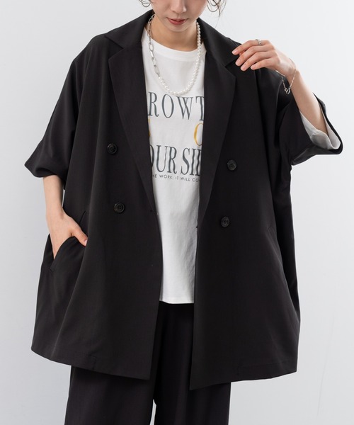 refinedworks(リファインドワークス)の「【refinedworks】 ドライ質感の半袖シャツジャケット(テーラードジャケット・レディース・ブラウン/グレー/ブラック・FREE)」の2枚目の写真