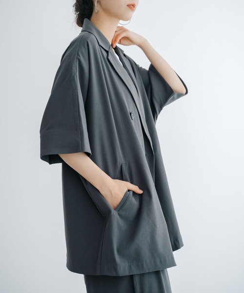 refinedworks(リファインドワークス)の「【refinedworks】 ドライ質感の半袖シャツジャケット(テーラードジャケット・レディース・ブラウン/グレー/ブラック・FREE)」の20枚目の写真