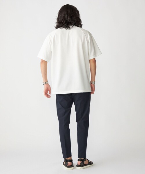 SHIPS(シップス)の「【WEB限定】SHIPS:〈接触冷感・吸水速乾等〉STORATECH(TM) ワンポイントロゴ 鹿の子 Tシャツ(Tシャツ/カットソー・メンズ・ベージュ/ブラック/ホワイト/ネイビー・SMALL/X-LARGE/LARGE/MEDIUM)」の10枚目の写真