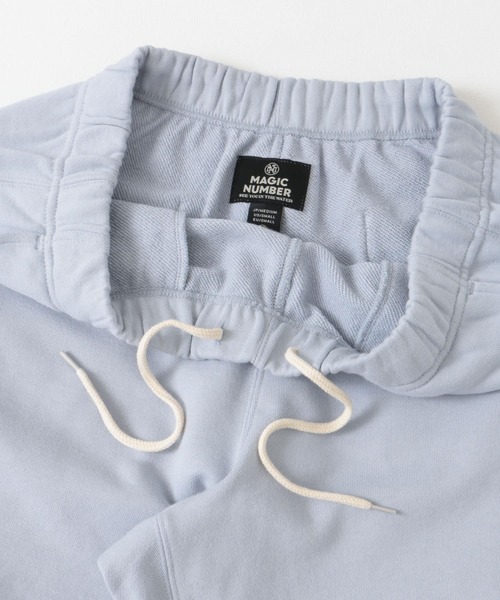 MAGIC NUMBER（マジック ナンバー）の「『別注』MAGIC NUMBER×Sonny Label　スウェットショートパンツ（スウェットパンツ・メンズ・グレー系その他/チャコールグレー・LARGE/MEDIUM）」の19枚目の写真