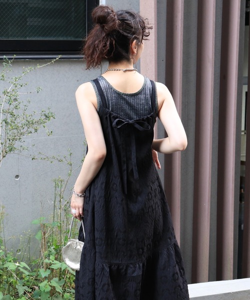 DOUBLE NAME（ダブルネーム）の「ふくれジャガード切替ギャザーキャミワンピース（ワンピース・レディース・オフホワイト/ブラック・FREE）」の7枚目の写真