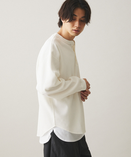 417 EDIFICE（フォーワンセブンエディフィス）の「”PERFECTECH” サーマルクルーネック（Tシャツ/カットソー・メンズ・ホワイト/ブラック・MEDIUM/LARGE）」の8枚目の写真