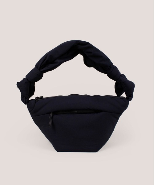 LE VERNIS(ル・ベルニ)の「【O0u×LE VERNIS】Jiggly shoulder bag(ショルダーバッグ・レディース・ブラック/ブルー・FREE)」の14枚目の写真