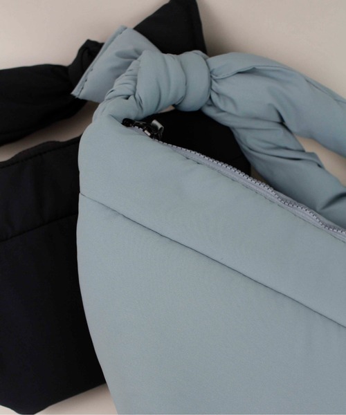 LE VERNIS(ル・ベルニ)の「【O0u×LE VERNIS】Jiggly shoulder bag(ショルダーバッグ・レディース・ブラック/ブルー・FREE)」の22枚目の写真
