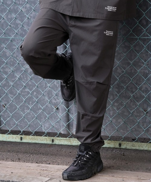 ムラサキスポーツ(ムラサキスポーツ)の「【ムラサキスポーツ限定】DEAR LAUREL/ディアローレル ダブルプリーツイージーパンツ ジョガータイプ ストレッチ/吸汗速乾 セットアップ対応 D24S3104(その他パンツ・メンズ・ブラック/グレー/グレイッシュベージュ・L/XL/M)」の10枚目の写真