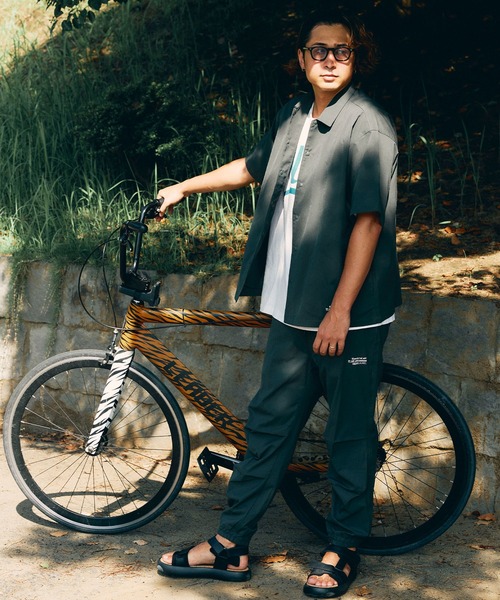 ムラサキスポーツ(ムラサキスポーツ)の「【ムラサキスポーツ限定】DEAR LAUREL/ディアローレル ダブルプリーツイージーパンツ ジョガータイプ ストレッチ/吸汗速乾 セットアップ対応 D24S3104(その他パンツ・メンズ・ブラック/グレー/グレイッシュベージュ・L/XL/M)」の9枚目の写真