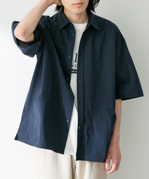 URBAN RESEARCH Sonny Label(アーバンリサーチサニーレーベル)の「『接触冷感』『吸水速乾』カットソーシャツ(シャツ/ブラウス・メンズ・チャコールグレー/ホワイト/グリーン系その他/ネイビー・MEDIUM/LARGE)」の20枚目の写真