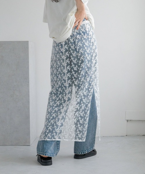 LOWRYS FARM（ローリーズファーム）の「レースレイヤードスカート　　137693（スカート・レディース・アイボリー/ブラック・FREE）」の11枚目の写真