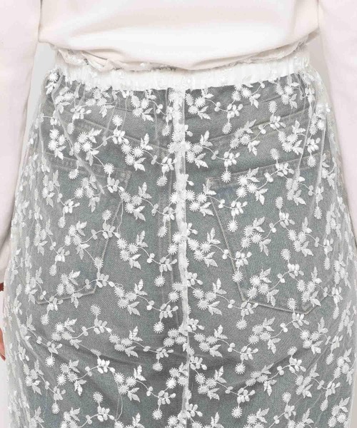 LOWRYS FARM（ローリーズファーム）の「レースレイヤードスカート　　137693（スカート・レディース・アイボリー/ブラック・FREE）」の18枚目の写真