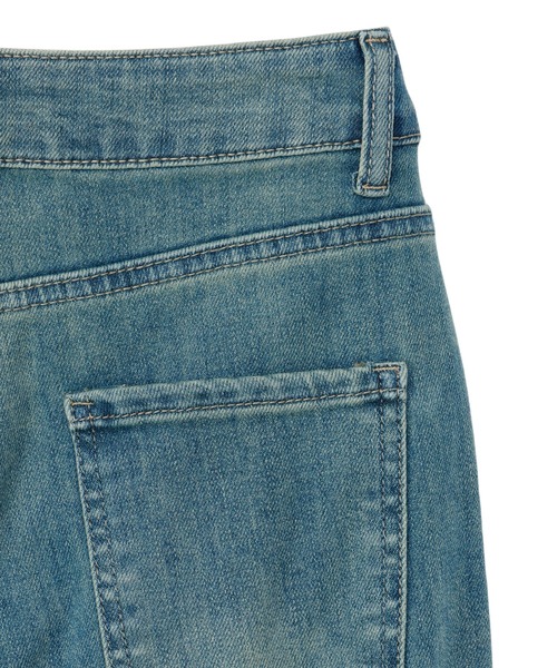 Ada.(エイダ)の「【上品シルエット】セミフレア ブーツカット デニムパンツ(デニムパンツ・レディース・ブルー/ブラック・L/M/S)」の16枚目の写真