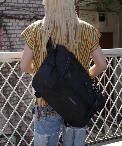 Dickies(ディッキーズ)の「Dickies / DK CITYWORK MESSENGER BAG / 80676400(メッセンジャーバッグ・レディース・ベージュ/ブラック/ブラック系その他・ONESIZE)」の3枚目の写真