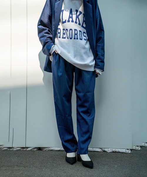 Nora Lily（ノラリリー）の「【Nora Lily】Relax Straight Pin Stripe Pants(UNISEX)（スラックス・メンズ・グレー/ネイビー/ミント・FREE）」の6枚目の写真