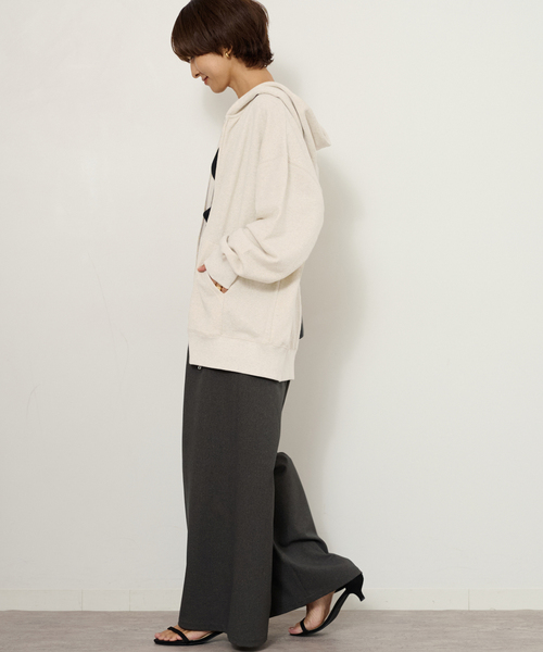 JOURNAL STANDARD relume（ジャーナルスタンダード　レリューム）の「ラメ裏毛フーディー（パーカー・レディース・アイボリー/グレー・FREE）」の12枚目の写真