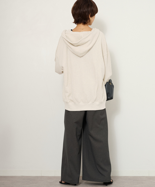 JOURNAL STANDARD relume（ジャーナルスタンダード　レリューム）の「ラメ裏毛フーディー（パーカー・レディース・アイボリー/グレー・FREE）」の13枚目の写真