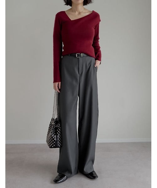 Re:EDIT(リエディ)の「アシンメトリーネックニットトップス(ニット/セーター・レディース・ブラック/アイボリー/モカ/ネイビー/グレー/ダークブラウン/ボルドー・MEDIUM/LARGE)」の20枚目の写真