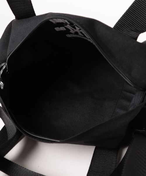 MLB（メジャーリーグベースボール）の「MLB ロールバッグ(L)  CORDURA（ボストンバッグ・レディース・ブラック/ブラック系その他2/ブラック系その他・FREE）」の6枚目の写真