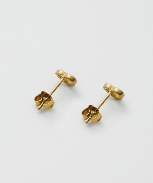 ciite' surgical stainless(シーテサージカルステンレス)の「【 金属アレルギー対応 】 シンプル ミニハートピアス サージカルステンレス (両耳用)(ピアス(両耳用)・レディース・シルバー/ゴールド・FREE)」の4枚目の写真