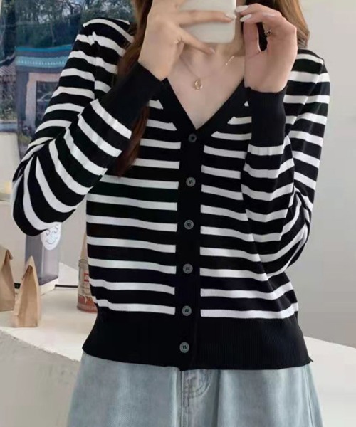 Miniministore（ミニミニストア）の「ボーダー柄 ニットカーディガン 韓国風（ニット/セーター・レディース・ベージュ/ブラック/ホワイト・FREE）」の5枚目の写真
