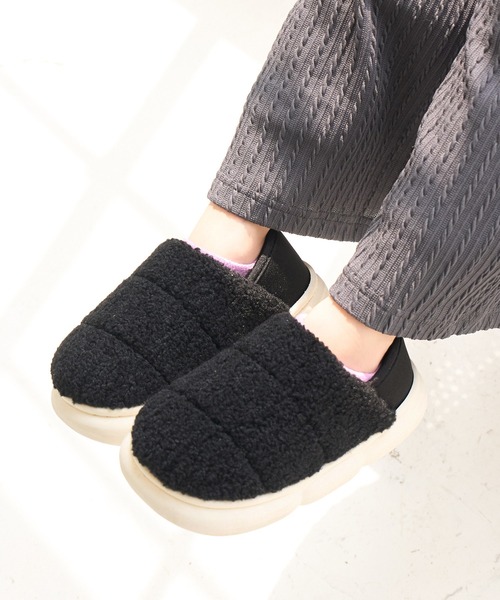 ROPE' PICNIC（ロペピクニック）の「【KIDS】ボアモックシューズ（スリッポン・キッズ・ベージュ系その他/ブラック・19/18/21/20）」の12枚目の写真