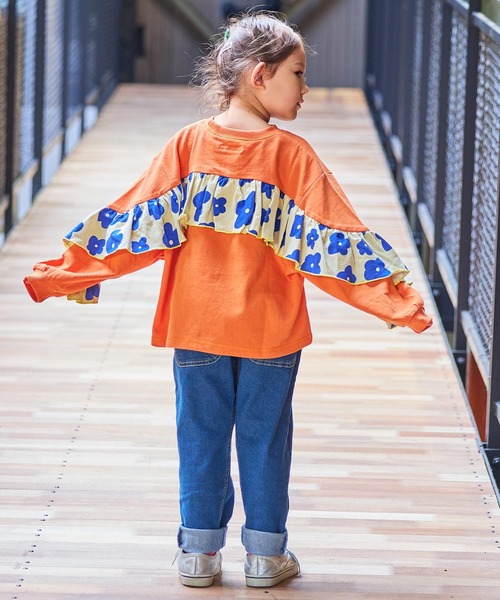 CALMIA(カルミア)の「フラワープリントバックフリルトレーナー(スウェット・キッズ・オフホワイト/オレンジ/パープル・150/140/130/120/110/100/95/90/80)」の9枚目の写真