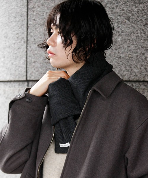 URBAN RESEARCH DOORS（アーバンリサーチドアーズ）の「ダウンマフラー（マフラー・メンズ・ブラウン系その他/グレー系その他/グリーン系その他/ネイビー/グレー・-）」の7枚目の写真