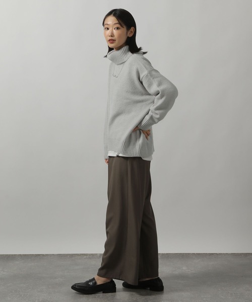 LAKOLE（ラコレ）の「7ゲージタートルニットプルオーバー / 231665（ニット/セーター・レディース・ライム/ピンク/チャコールグレー/グレー・FREE）」の11枚目の写真