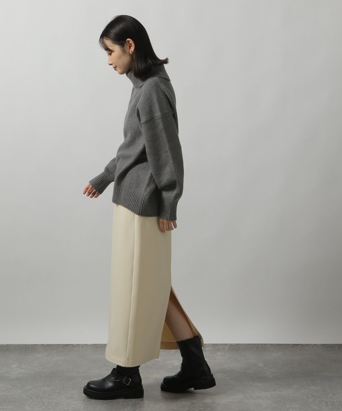 LAKOLE（ラコレ）の「7ゲージタートルニットプルオーバー / 231665（ニット/セーター・レディース・ライム/ピンク/チャコールグレー/グレー・FREE）」の6枚目の写真