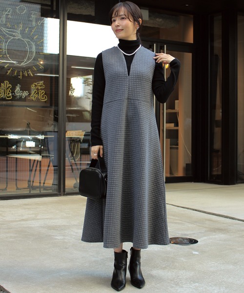 INCEDE(インシード)の「キルトカットワンピース(ワンピース・レディース・チャコールグレー/オフホワイト/ブラック・LL/L/M)」の20枚目の写真