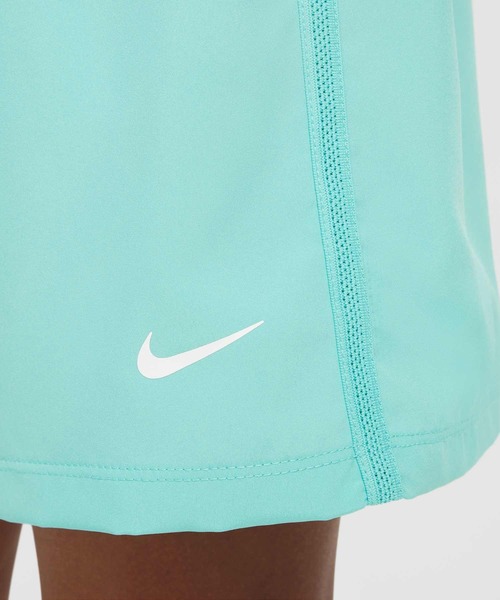 NIKEナイキ＊白のピュアトップとビクトリーショートパンツ,バイザー3点