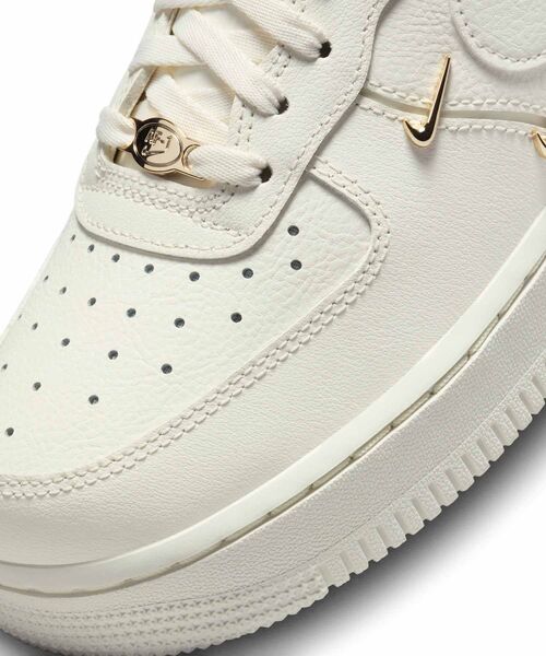 ナイキ エア フォース 1 '07 LX ウィメンズシューズ / Nike Air Force