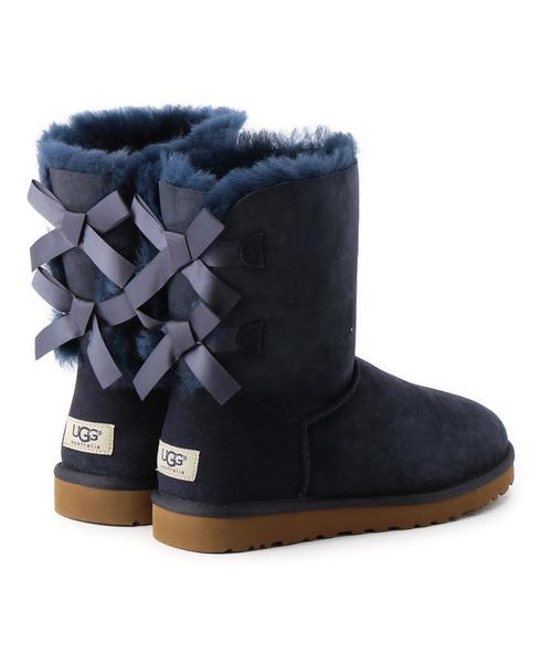 UGG Australia（アグオーストラリア）の「アグ/UGG WBaileyBow Short（ブーツ・レディース・ブラック/ネイビー・8/6/7）」の6枚目の写真