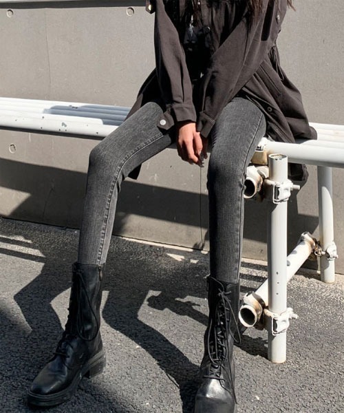 Mayree(メイリー)の「【Mayree】ハイウエスト スキニー デニムパンツ(デニムパンツ・レディース・ブラック/グレー・X-SMALL/MEDIUM/X-LARGE/LARGE/SMALL)」の8枚目の写真