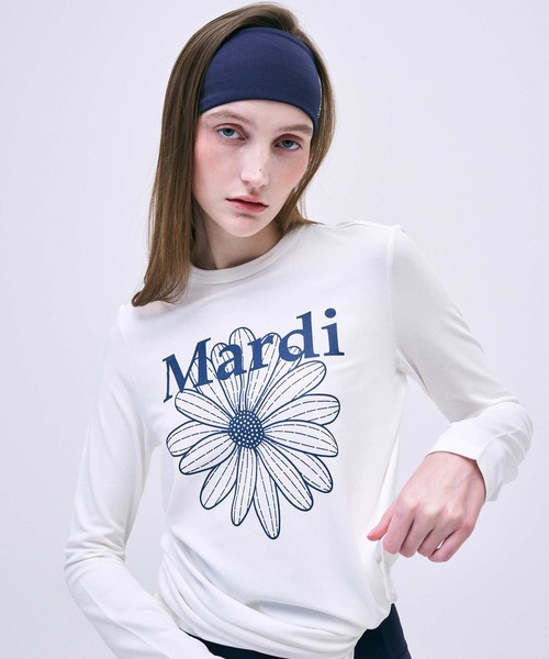 Mardi Mercredi(マルディメクルディ)の「AIRLIFT side slit top flowermardi / エアリフト サイド スリット トップ フラワーマルディ(Tシャツ/カットソー・レディース・ホワイト系その他/ブルー系その他/アイボリー/ホワイト系その他2/ブラック系その他/ブラック系その他2/チャコール/ブラック・FREE)」の11枚目の写真
