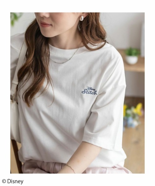 Disney(ディズニー)の「Disney キャラクタープリント刺繍Tシャツ(Tシャツ/カットソー・レディース・スミクロ/オートミール/グレー系/オフホワイト・フリー)」の19枚目の写真