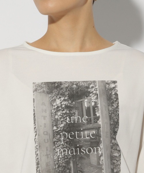 Elura(エルーラ)の「ポンチフォトTシャツ/289200(Tシャツ/カットソー・レディース・ブラック/ホワイト/ホワイト系その他6・MEDIUM/LARGE)」の11枚目の写真