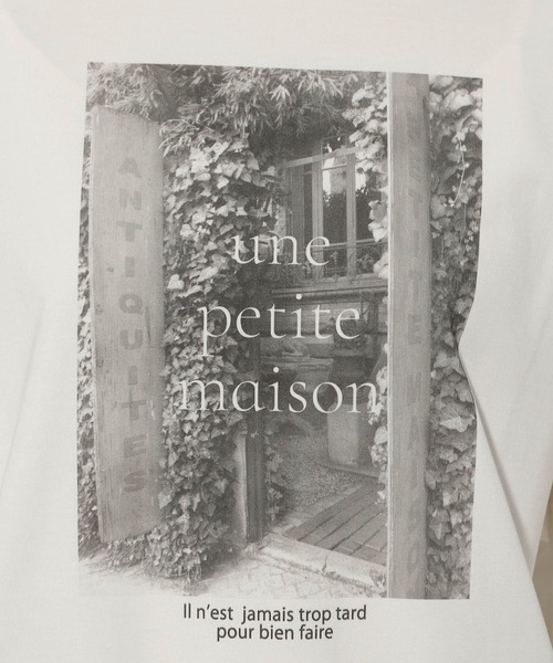 Elura(エルーラ)の「ポンチフォトTシャツ/289200(Tシャツ/カットソー・レディース・ブラック/ホワイト/ホワイト系その他6・MEDIUM/LARGE)」の6枚目の写真