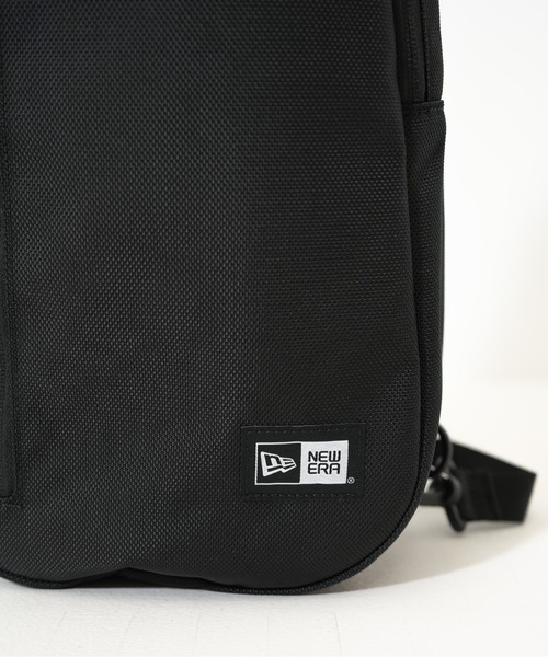 NEW ERA(ニューエラ)の「【NEW ERA/ニューエラ】BODY BAG(ボディバッグ/ウエストポーチ・メンズ・ストーン/ブラック/ブラック系その他・FREE)」の5枚目の写真